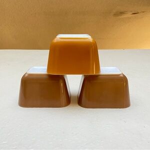 Vintage pyrex brown 503 three PCs no lids